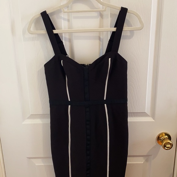 NWT REBECCA MINKOFF BLACK JOY DRESS SIZE 2 - Picture 9 of 16
